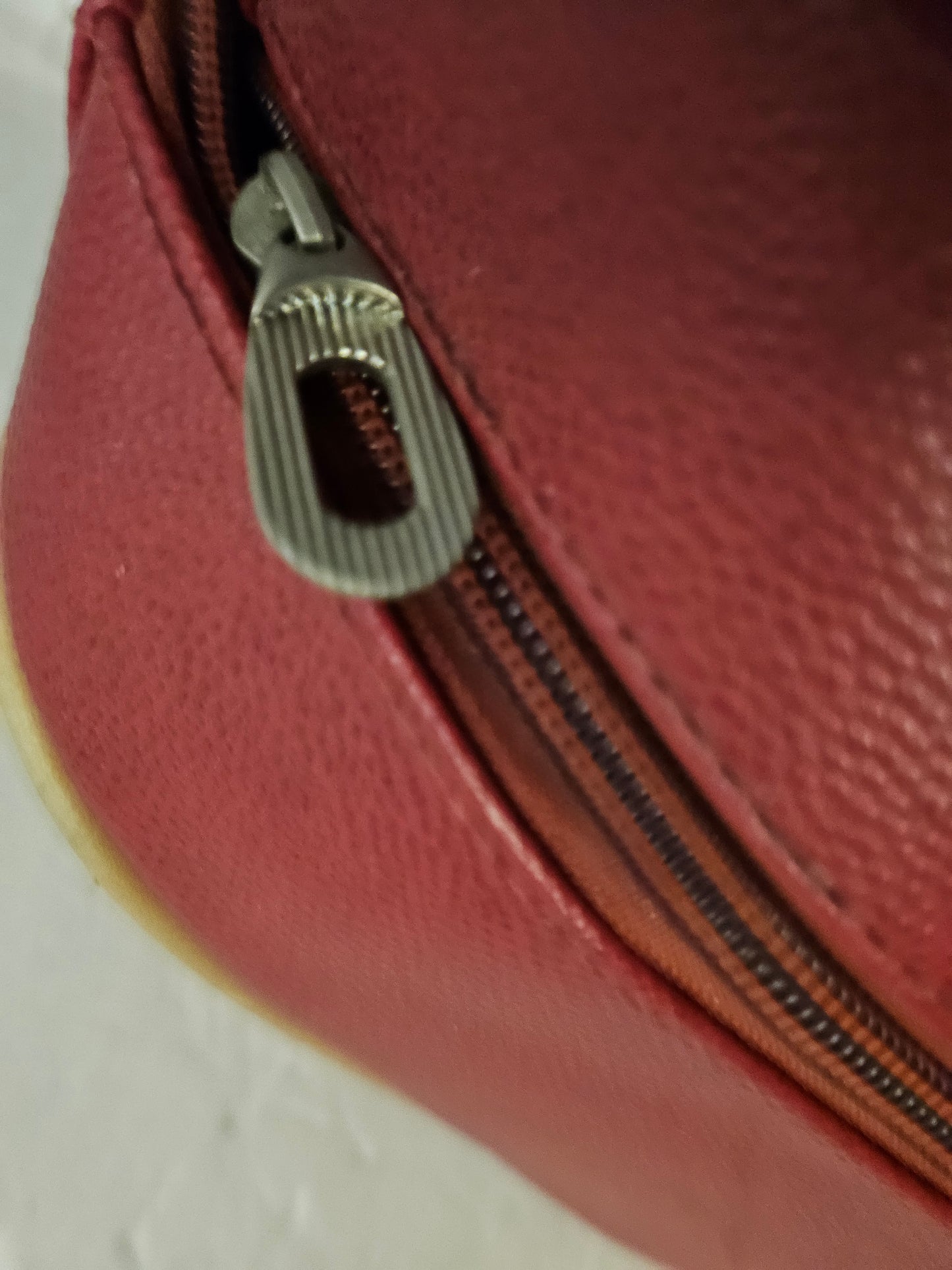 Gucci Tom Ford Red Leather Weekender Carry-on Roller bag