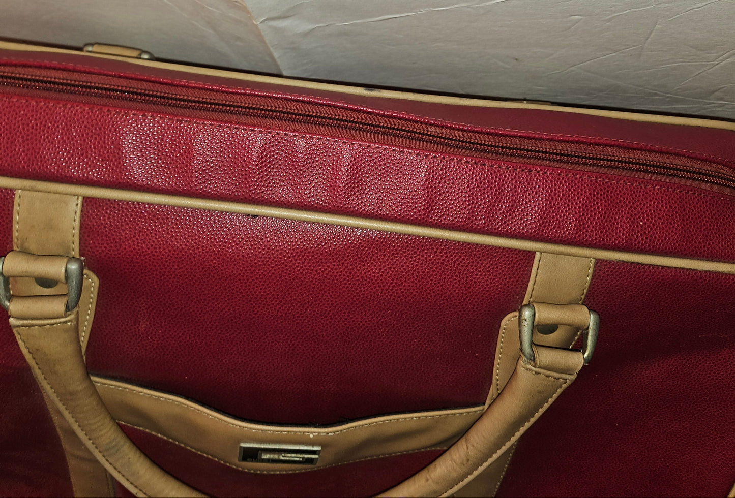 Gucci Tom Ford Red Leather Weekender Carry-on Roller bag