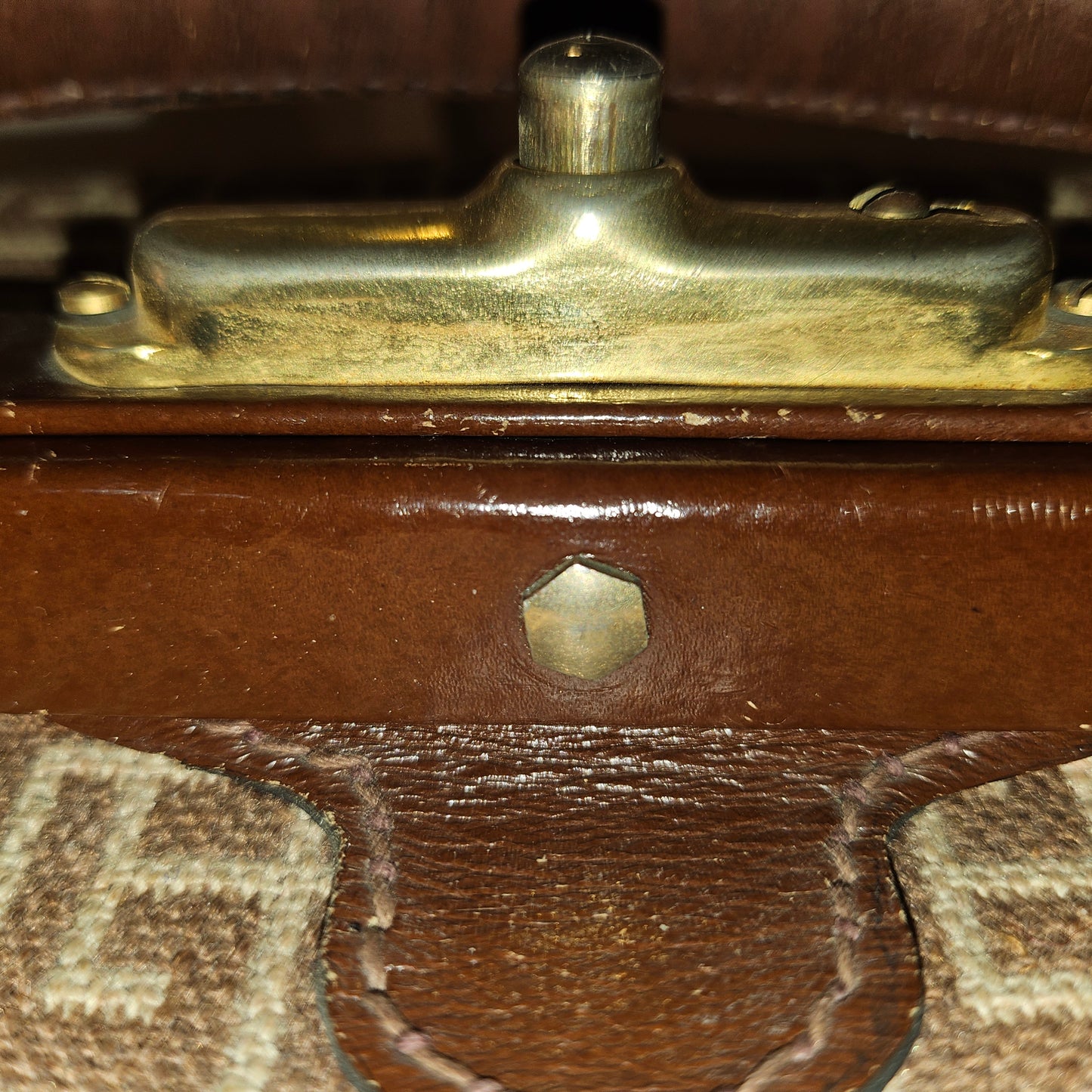 Balmain ivory subway print on brown leather 1960s train case in MINT condition!