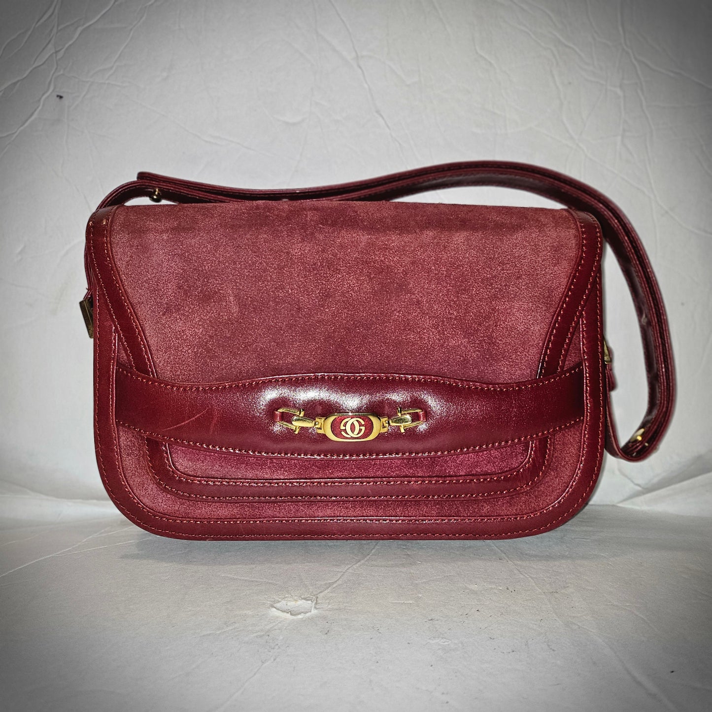 Gucci dark red suede & leather shoulder bag with enamel GG clasp