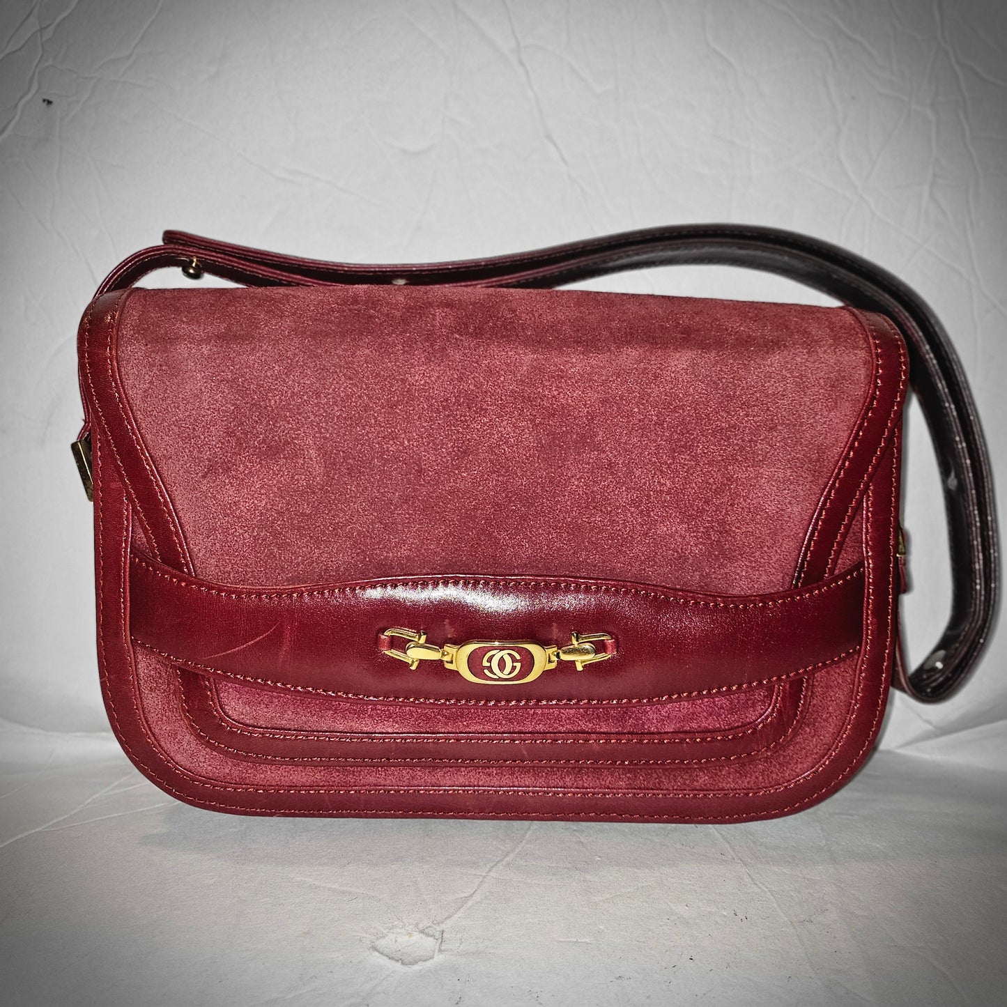 Gucci dark red suede & leather shoulder bag with enamel GG clasp