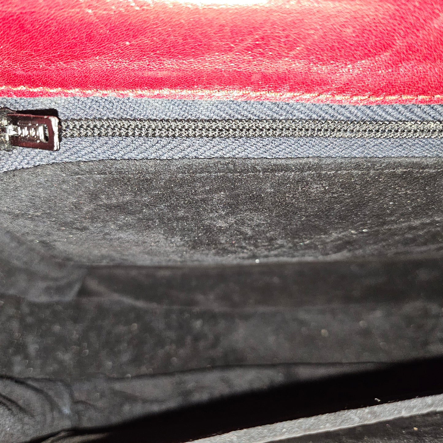 Gucci dark red suede & leather shoulder bag with enamel GG clasp