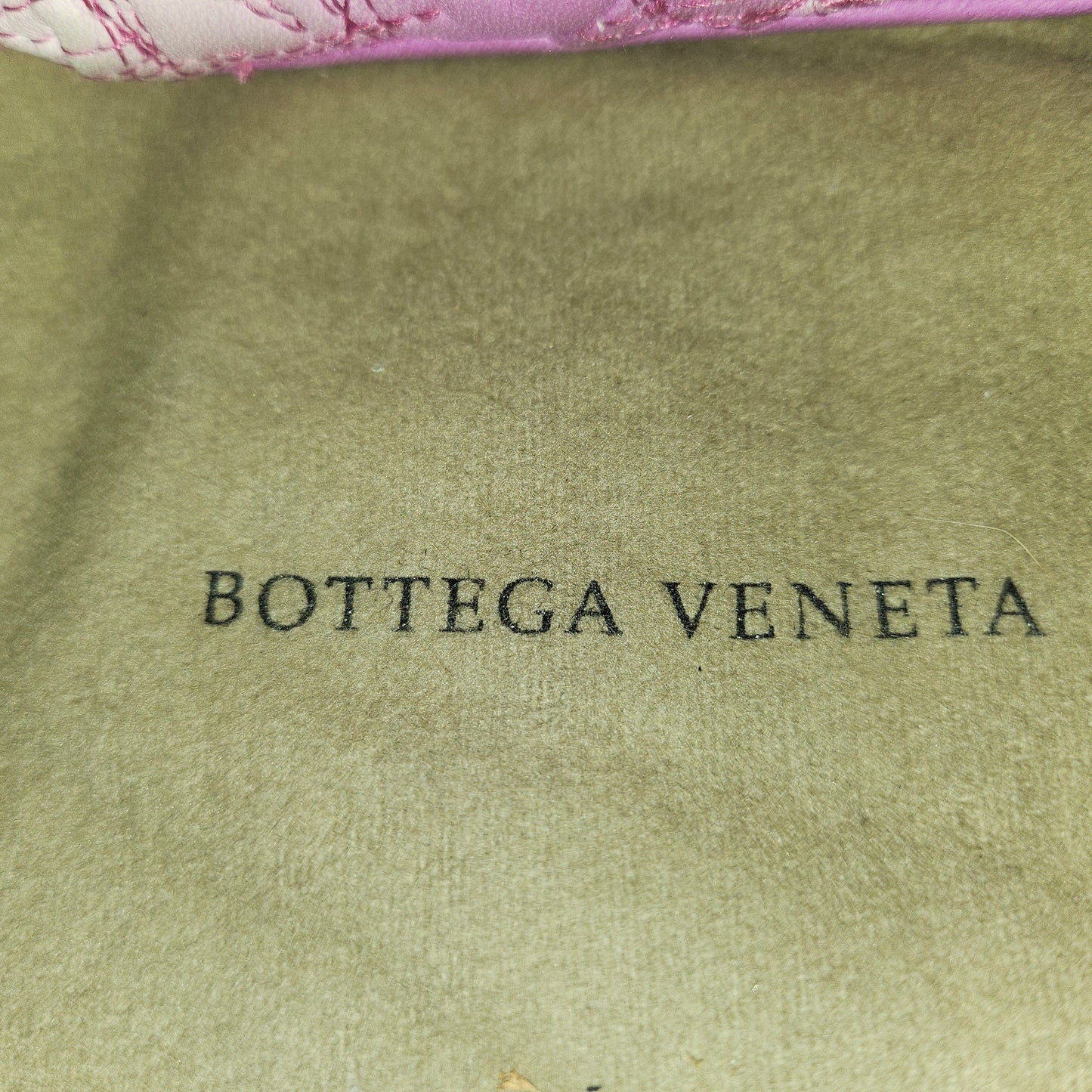 Bottega Veneta amazing purple ombre leather  Knot style clutch w  dust bag
