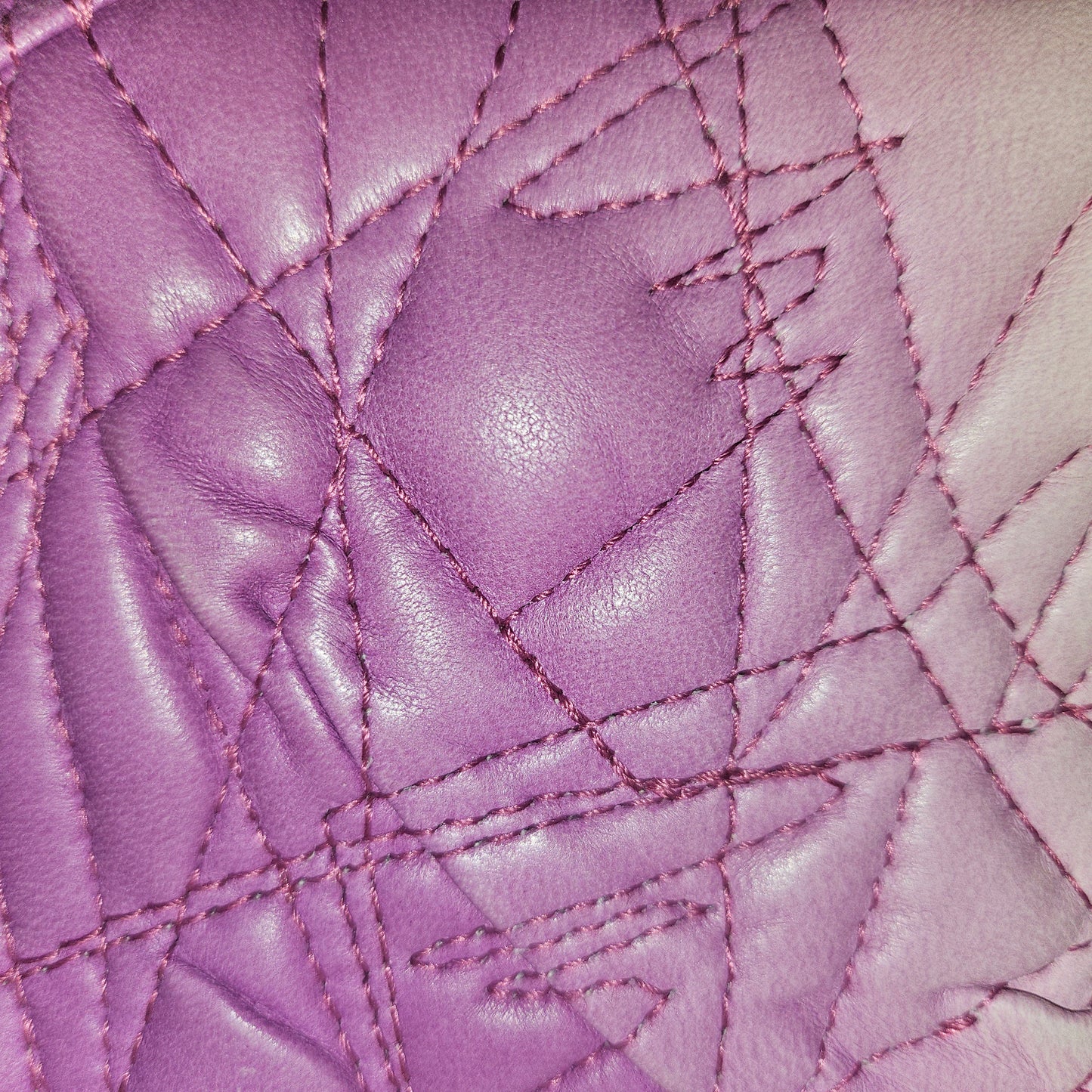 Bottega Veneta amazing purple ombre leather  Knot style clutch w  dust bag