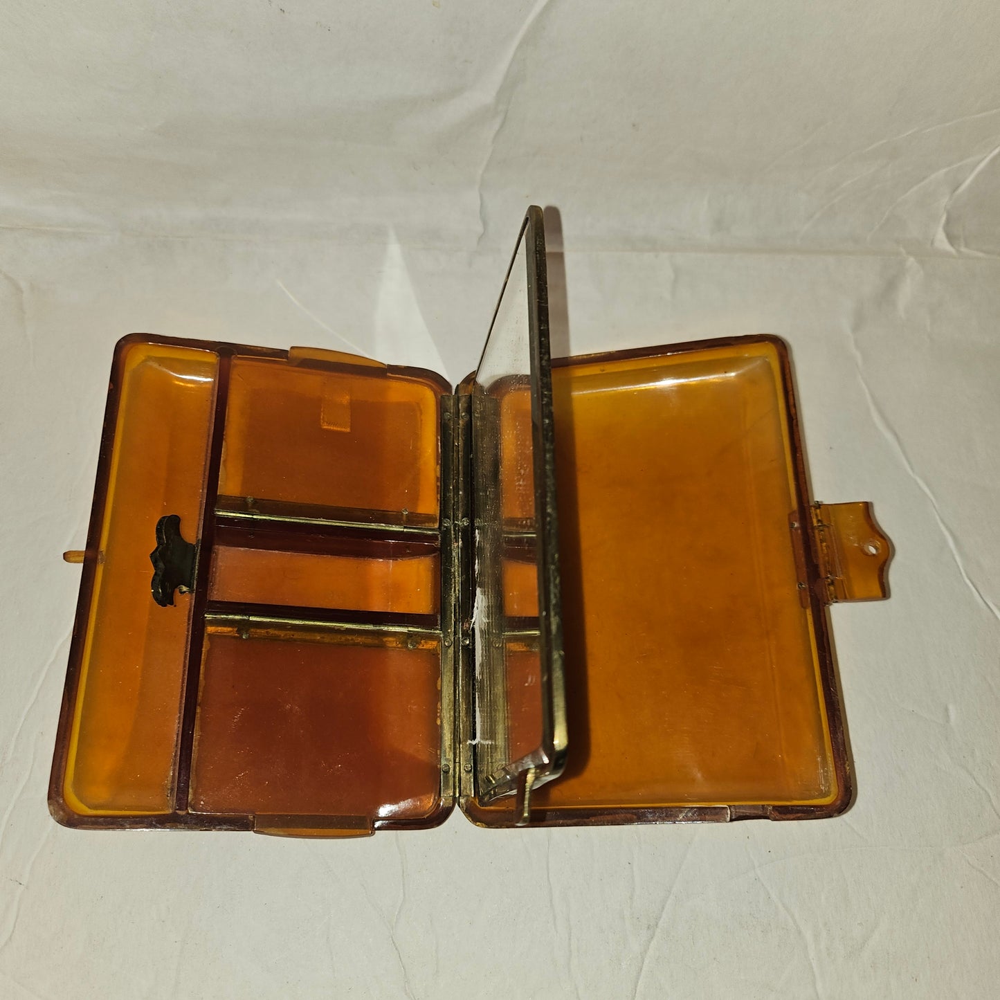 Art Deco Italian honey tortoise shell hard & boxy clutch w lots of compartments