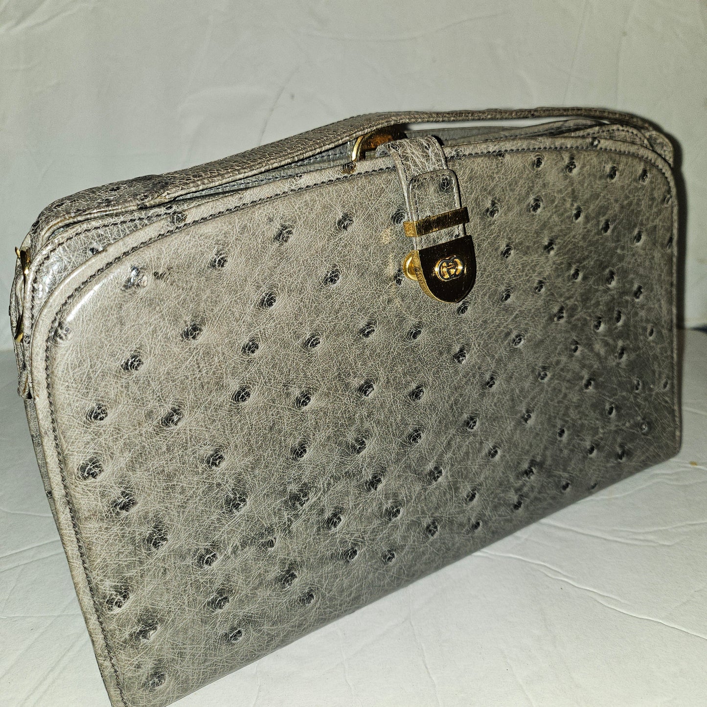 Gucci grey ostrich leather early two way multicompartment purse