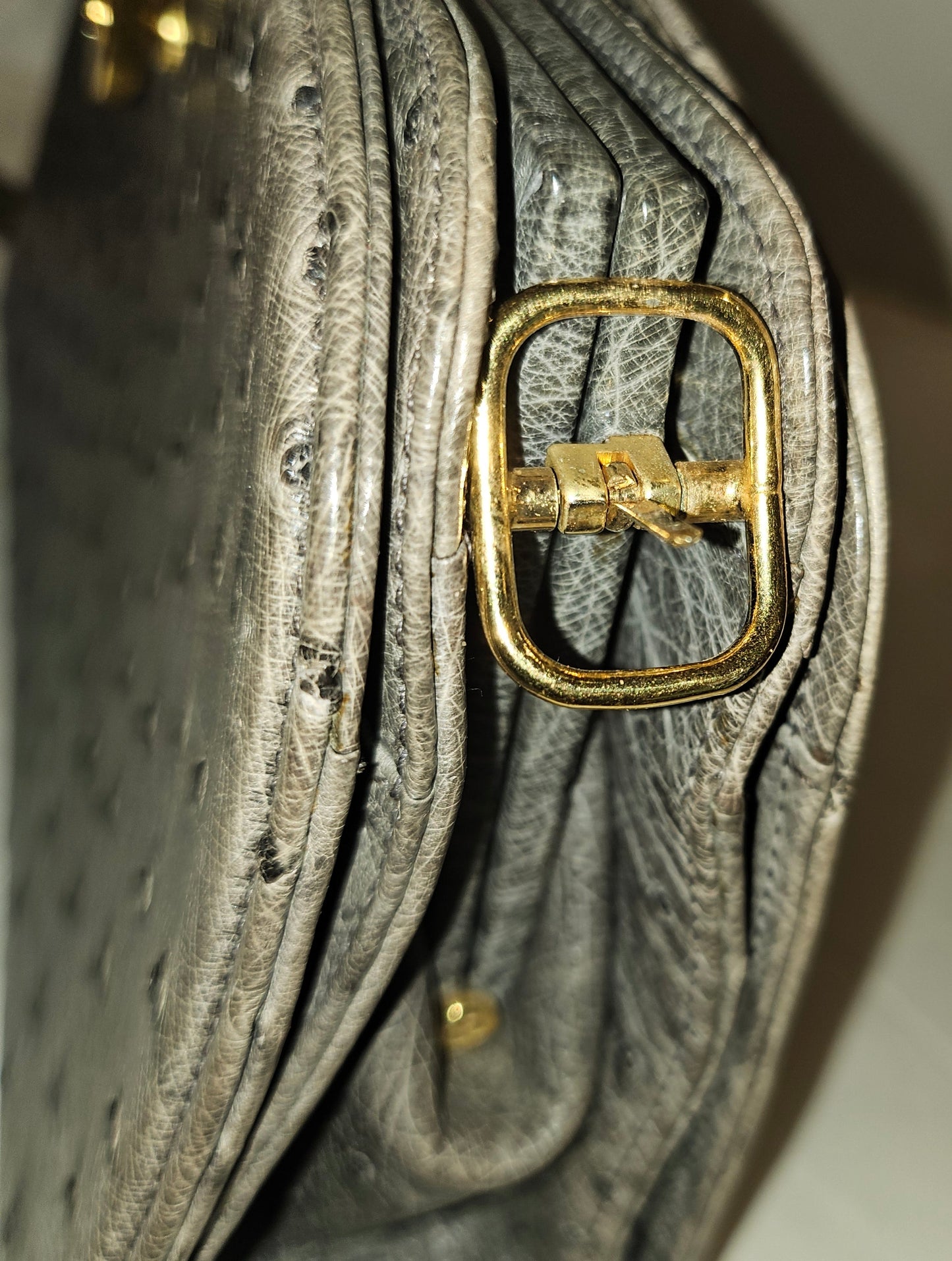 Gucci grey ostrich leather early two way multicompartment purse