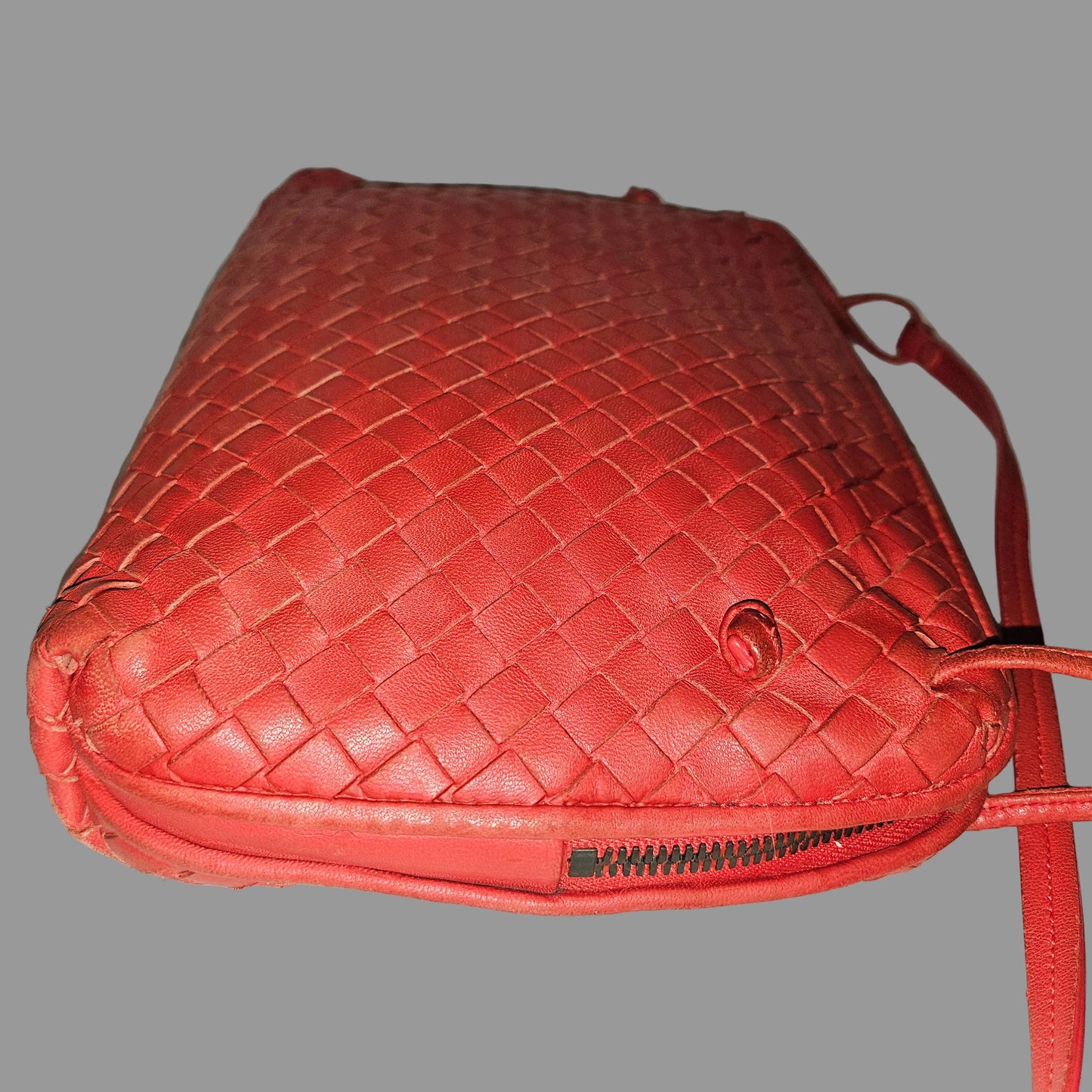 Bottega Veneta red woven intrecciato leather Nodini cross body bag