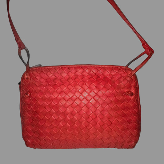 Bottega Veneta red woven intrecciato leather Nodini cross body bag
