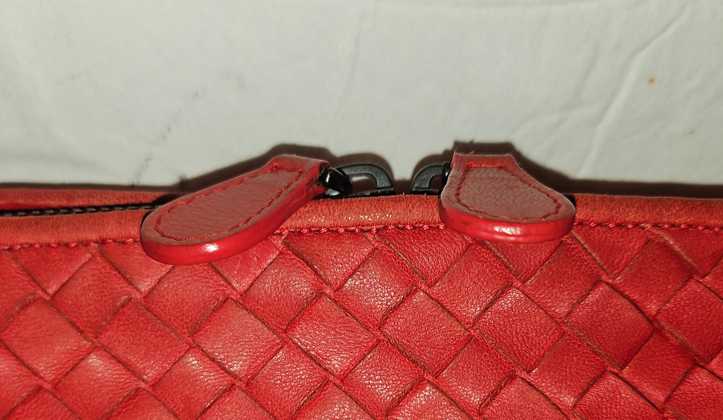 Bottega Veneta red woven intrecciato leather Nodini cross body bag