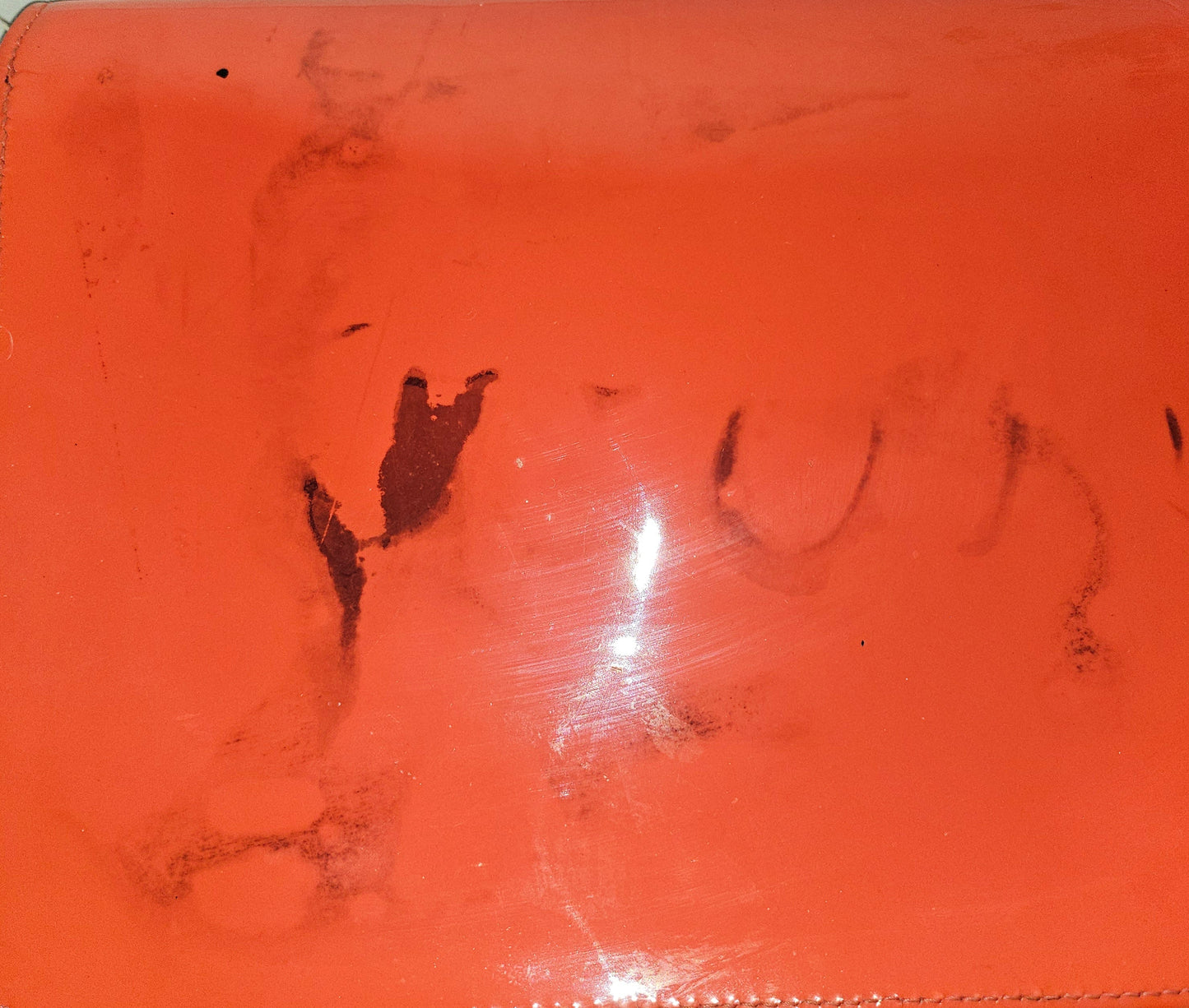Gucci orange glossy leather Bright Bit style cross body/shoulder bag!