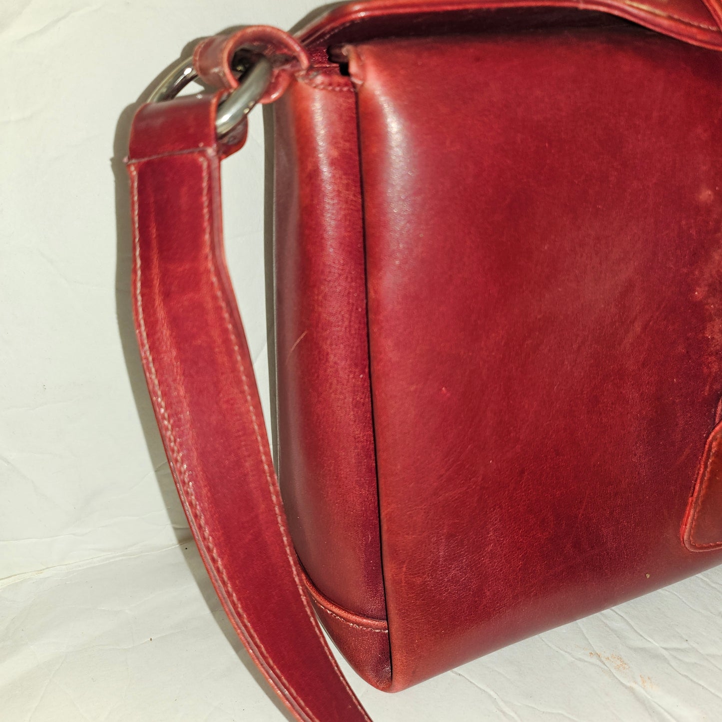 Gucci Jackie 1961 mod red leather boxy cross body or shoulder bag