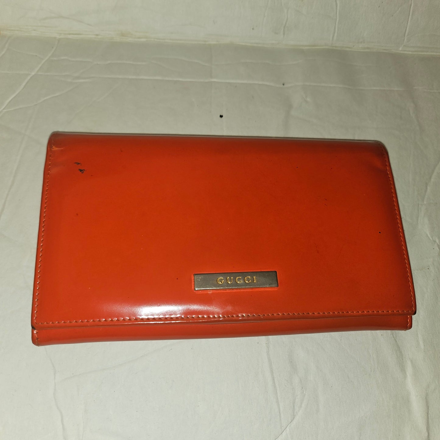 Gucci orange glossy leather XL size, wallet