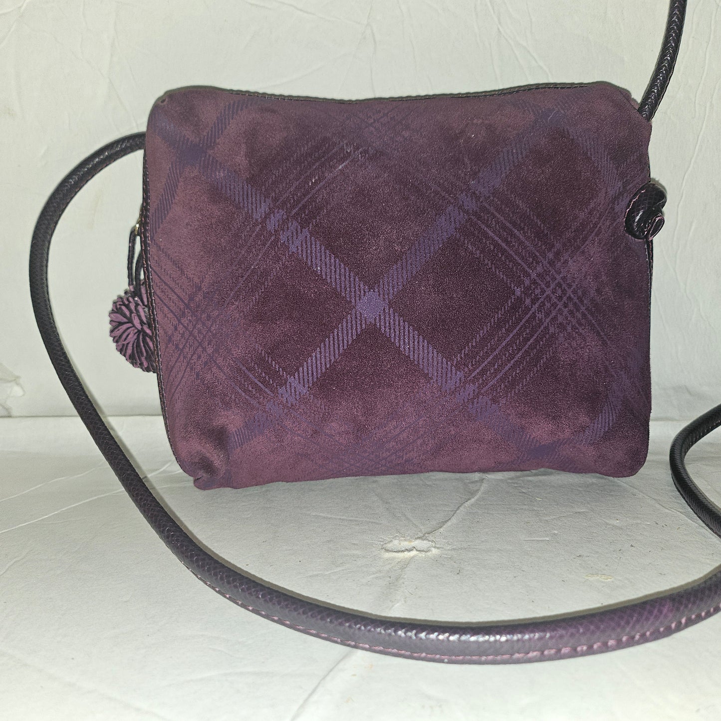 Bottega Veneta purple & blue suede Nodini style purse in a graphic design