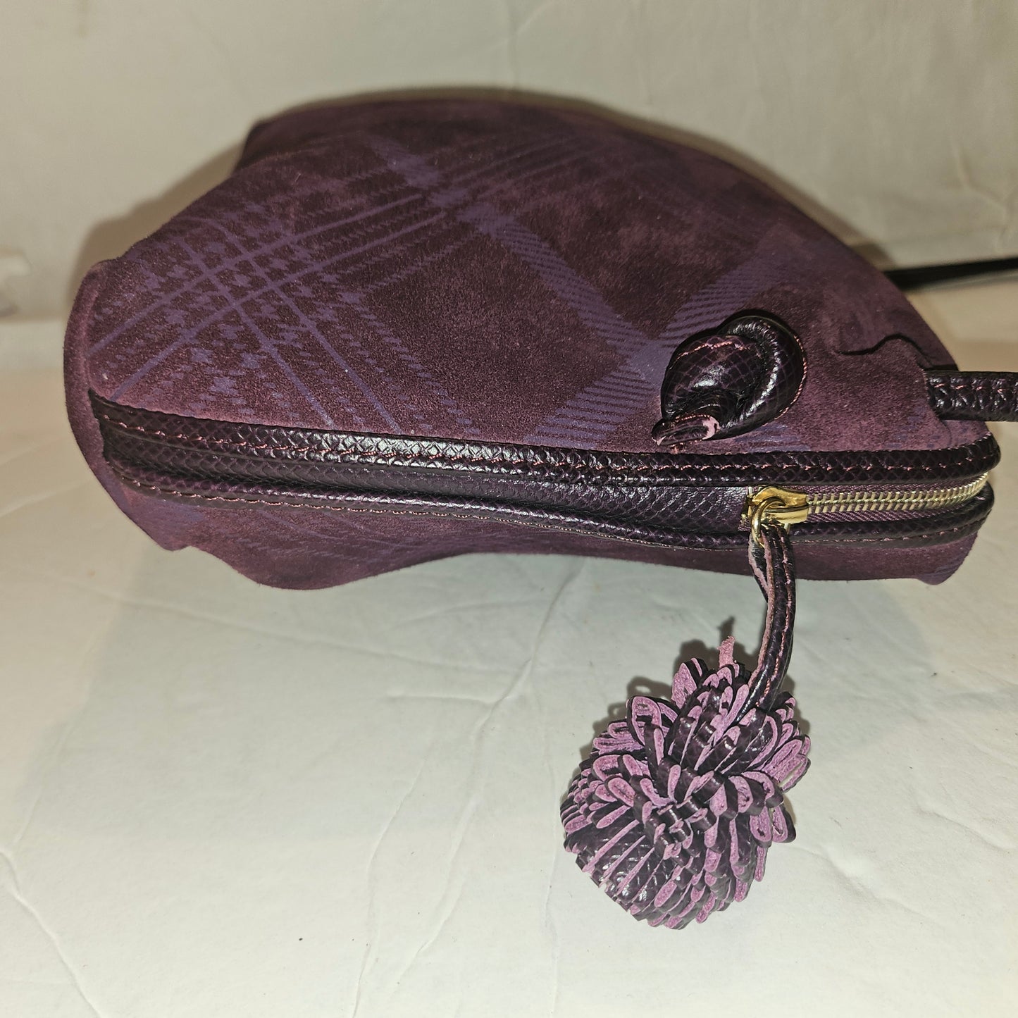 Bottega Veneta purple & blue suede Nodini style purse in a graphic design