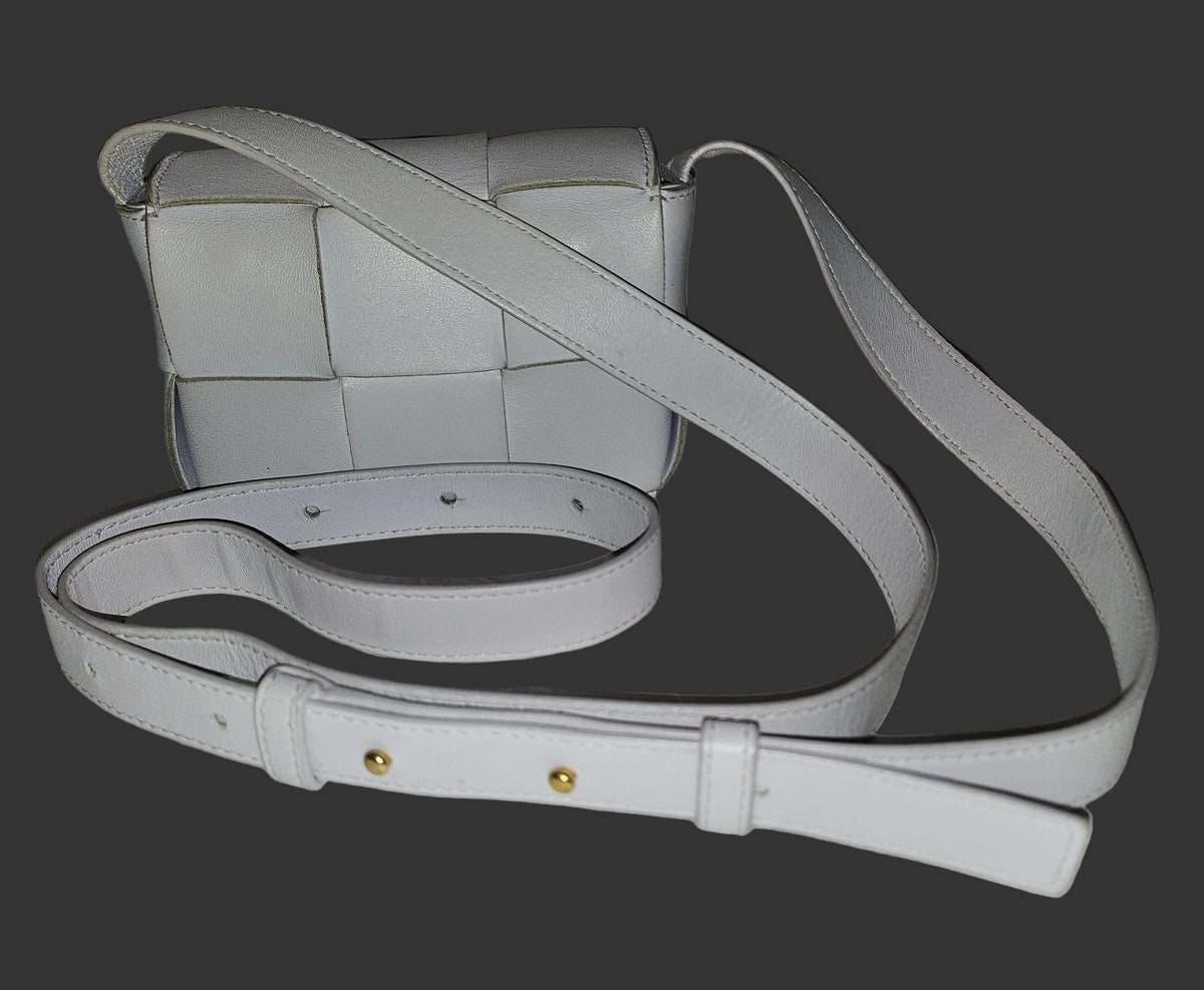 Bottega Veneta lavender intrecciato leather mini cassette crossbody