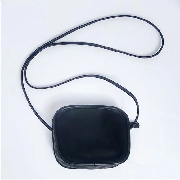 Vintage Coach, 'Hadley' line, hobo style purse in a black buttery soft leather, with a long strap and brass accents