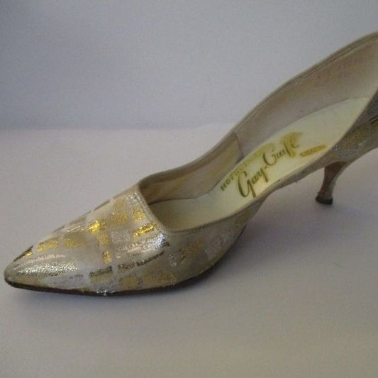 Hofheimer 1960's Metallic Glam Girl Kitten Heels