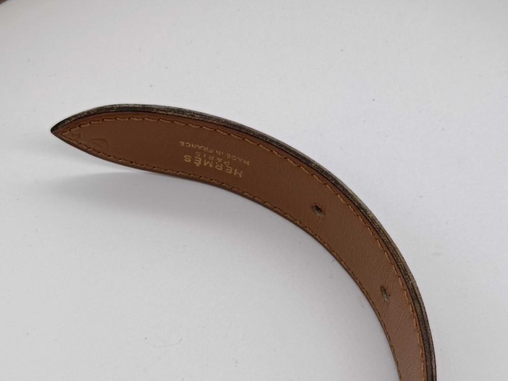 Hermes burgundy leather bet with gold engraved buckle