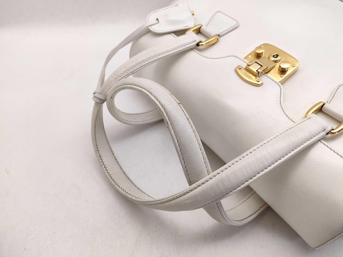 Gucci white leather Lady Lock satchel w gold hardware & key