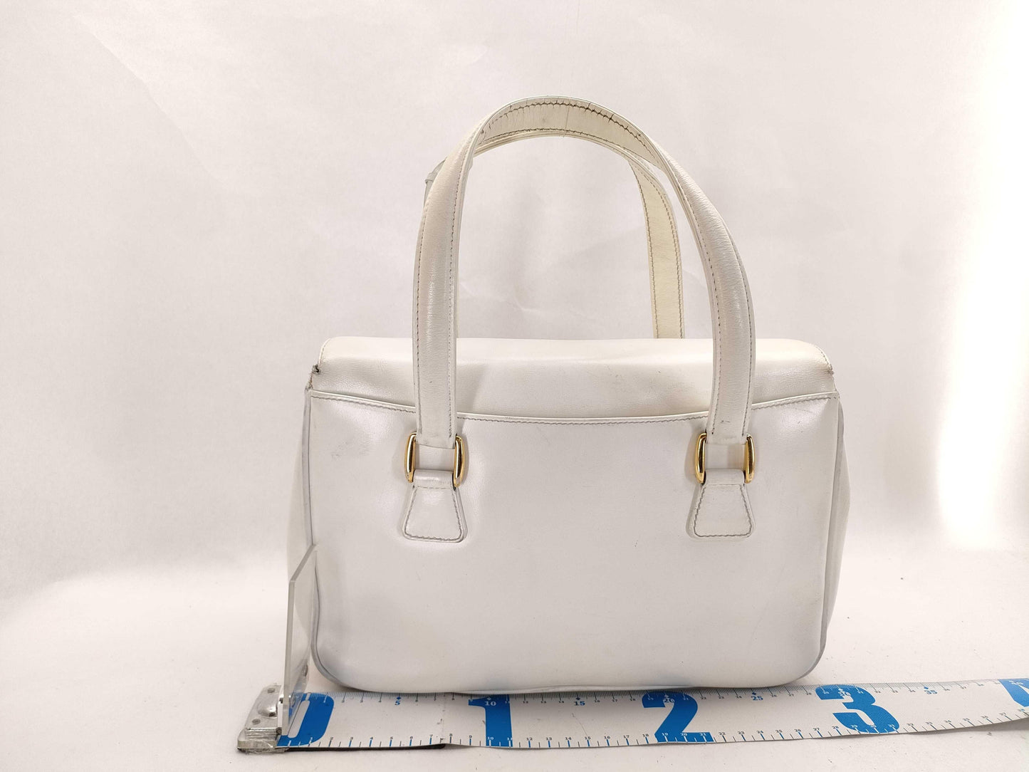Gucci white leather Lady Lock satchel w gold hardware & key