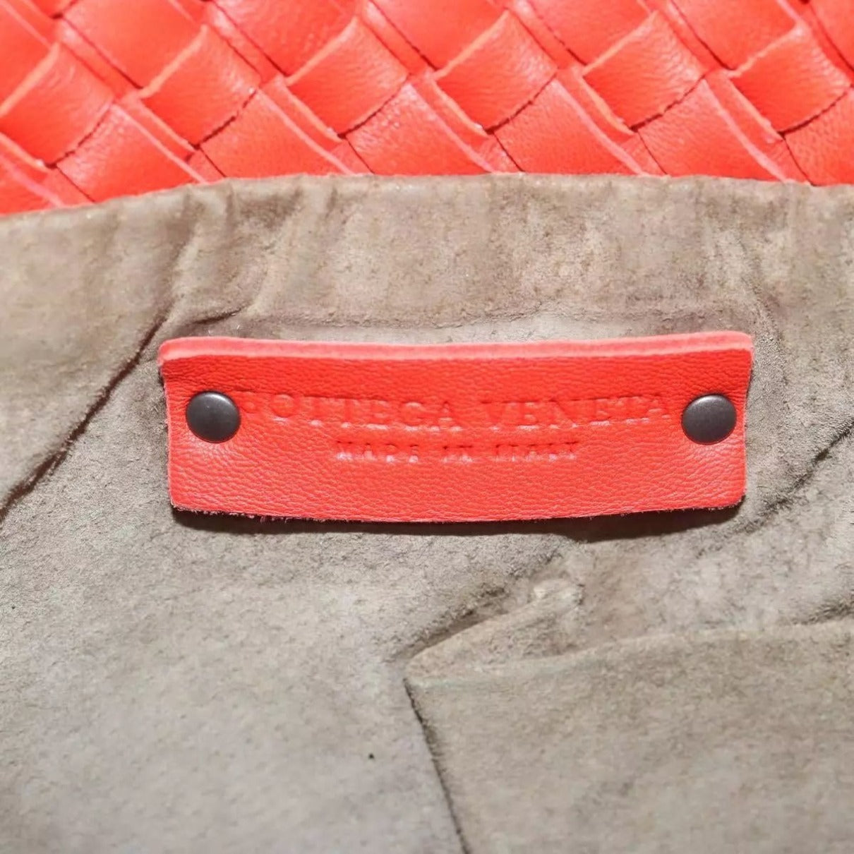 Bottega Veneta tomato red woven leather & ivory / taupe leather Cabat tote bag