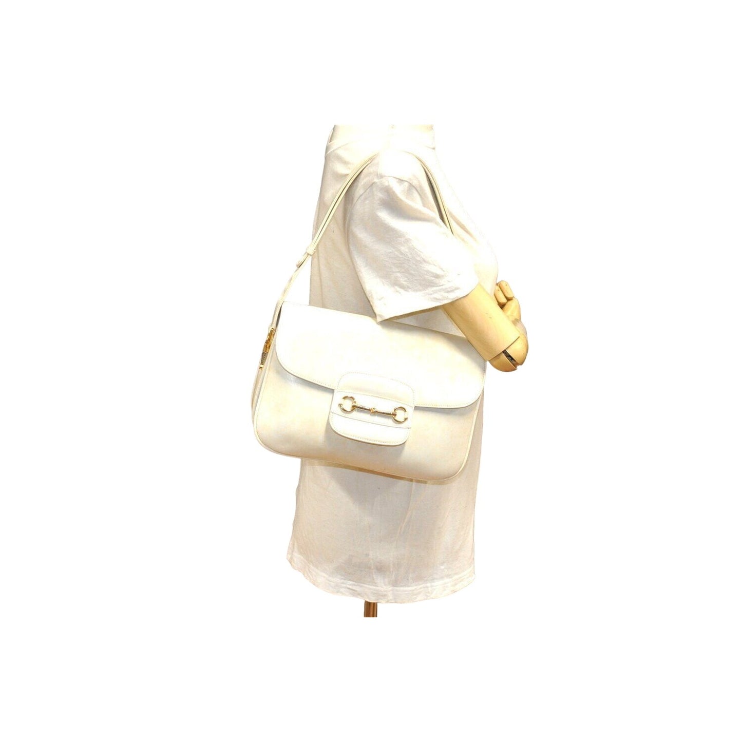 Gucci Ivory Leather 1955 Horse-bit Shoulder bag with two-tone hardware