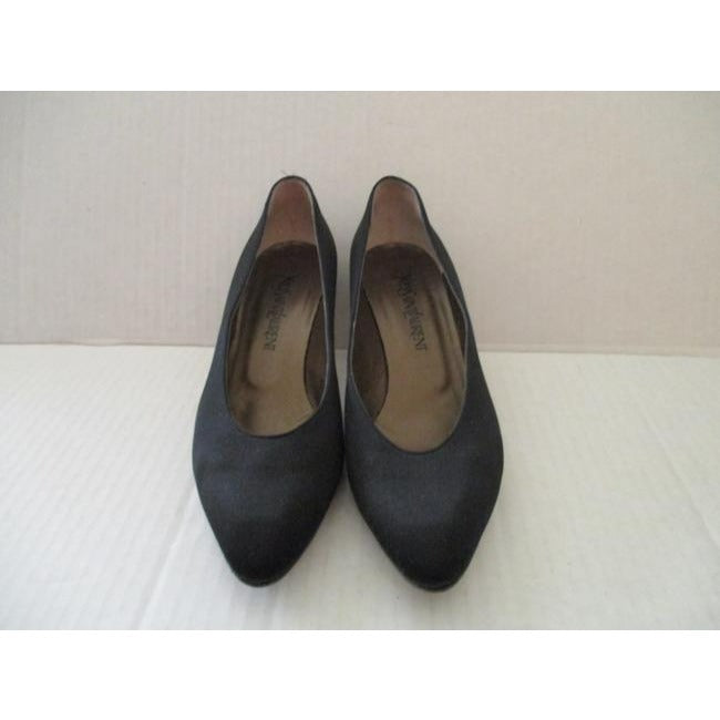 Saint Laurent Black Satin Round Pointed Toe Heels Pumps Size Us