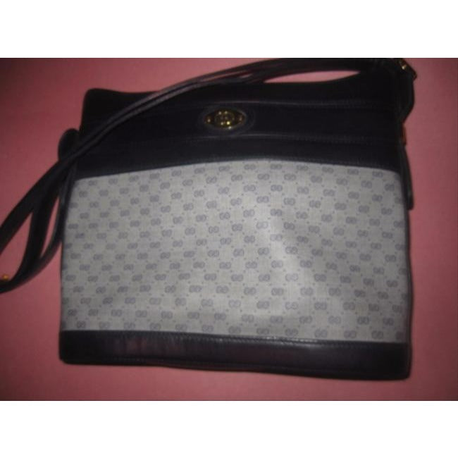 Gucci Vintage White Coated Canvas With Navy Small G Logo Print And Leather