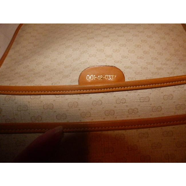 Gucci Vintage Camel Small G Logo Print On Ivory Camel Leather