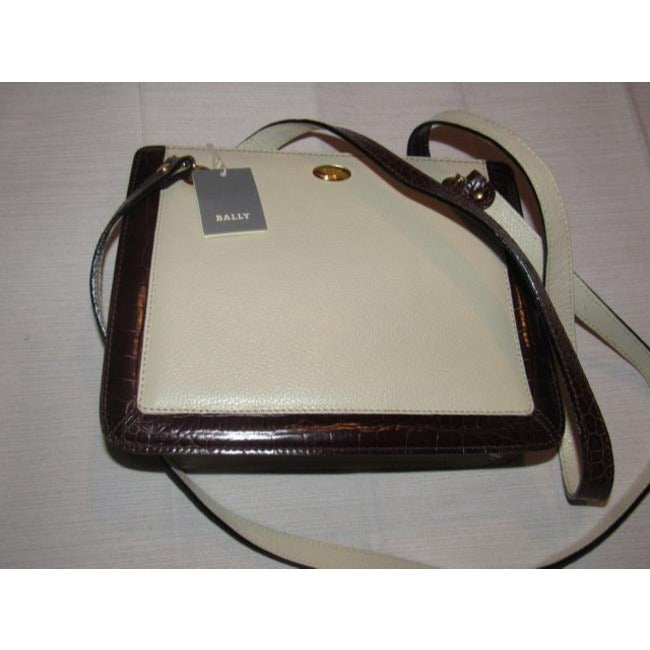 Bally Vintage Pursesdesigner Purses Ivory Textured Leather With Brown Crocodile Embossed Trim Should