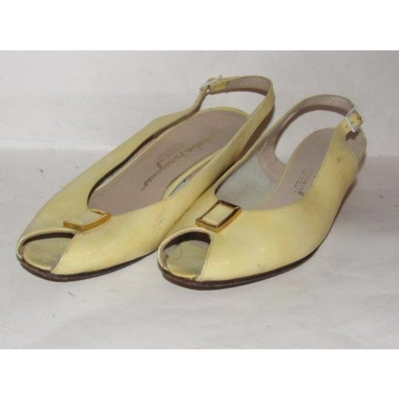 1960's, amazing, MOD Salvatore Ferragamo, size 6.5C, pale yellow patent leather, open toe, 2" chunkier heeled slingback sandals