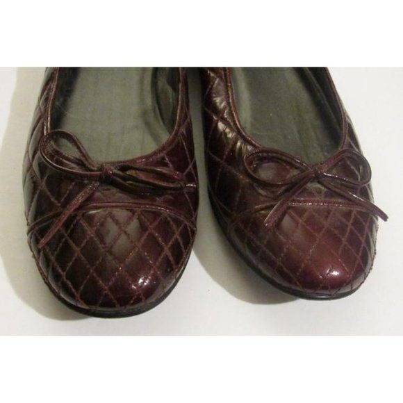 Stuart Weitzman Burgundy Quilted Leather Flats