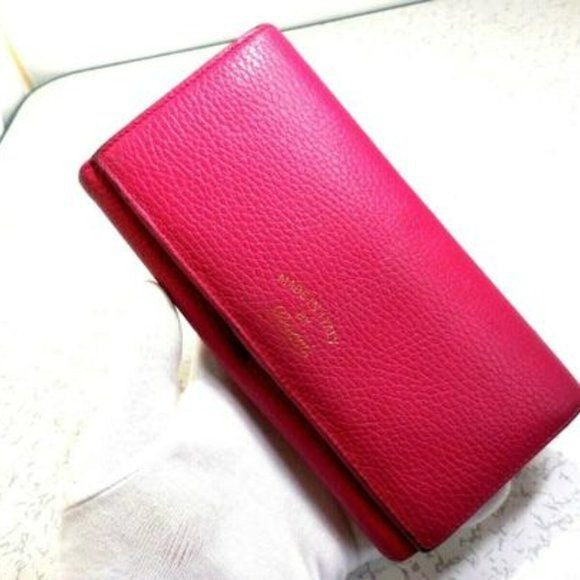 Gucci Fuchsia W Gold Hardware XL Checkbook Size