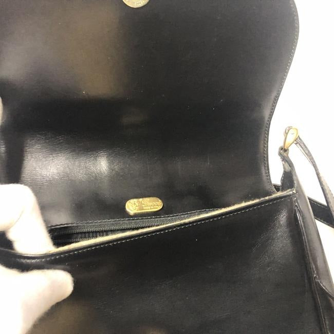 Gucci GG Supreme Classic, Black Leather, Shoulder Bag/Cross Body with an Envelope Top & Gold Hardware