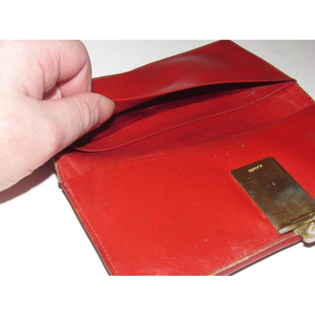 Gucci Red Leather With Gold Hand Clasp Vintage Wallet