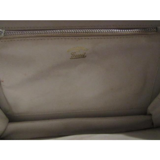 Gucci Vintage White With Chrome Accents Leather Shoulder Bag