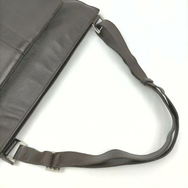 Gucci Shoulder Horsebit W Exterior Pocket And Accent Brown Leather Chrome Messenger Bag