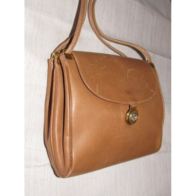 Gucci Vintage Camel Leather With Gold Gg Accents Shoulder Bag