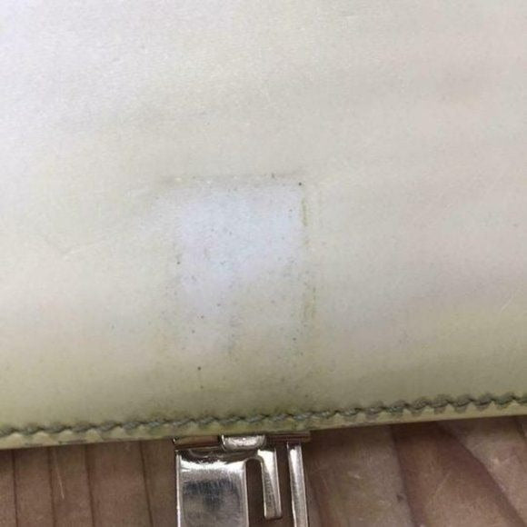 Gucci Tom Ford Era Iridescent Ivory Bi-fold Continental Wallet