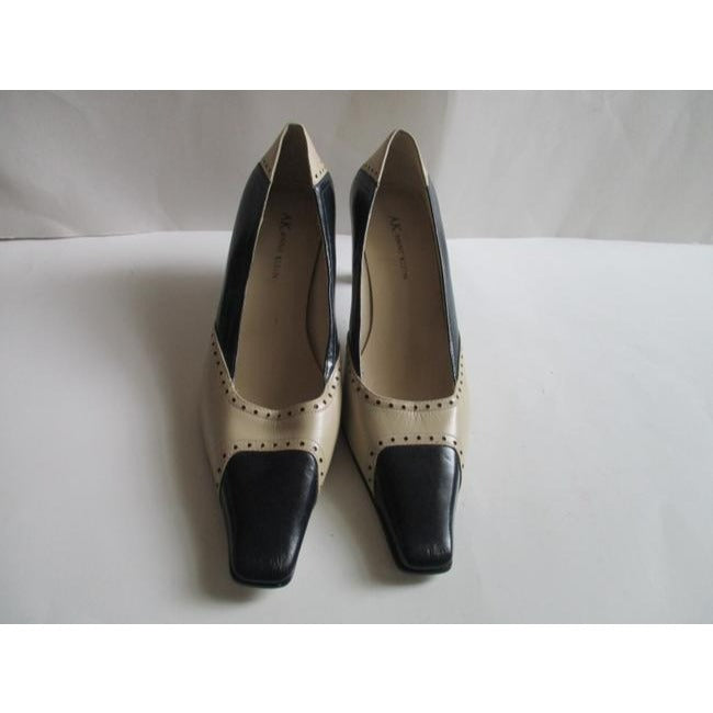 Ak Anne Klein Beige Cream Blue Navy And Color Blocked Perf Square Pumps Size Us