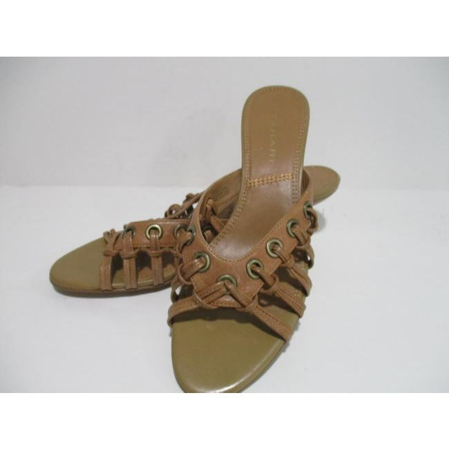 Tahari Tan Marais Chic Camel Open Toe Sandals With Brass Grommets Mulesslides Size Us