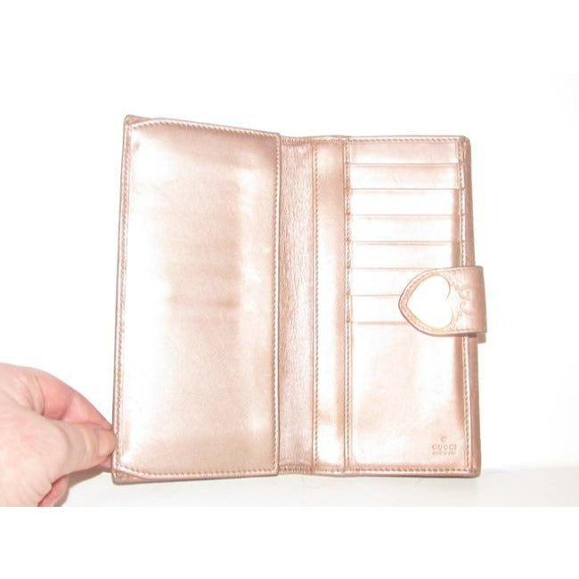 Gucci Iridescent Pink W G Print Xl Continental Tri Fold Wallet