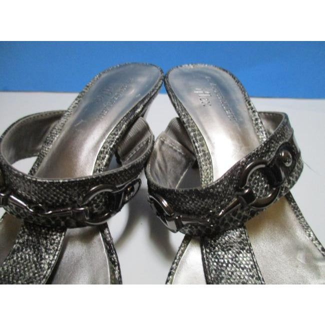 Ak Anne Klein Gray Iflex Harlen T Strap Slides Pumps Size Us