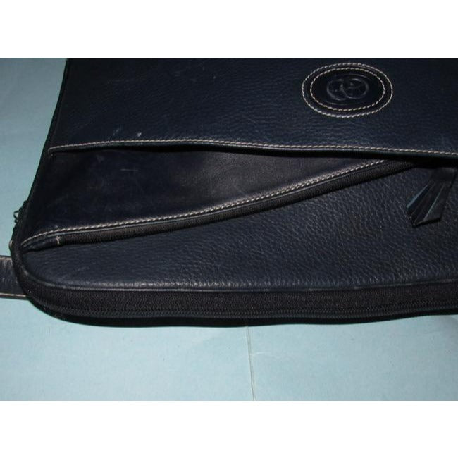 Gucci Vintage Shades Of Navy In Smooth And Textured Leather Cross Body Bag