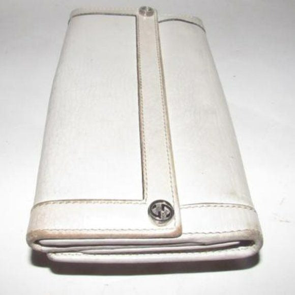 Gucci White Bi-fold Rectangular Gold G Clasp