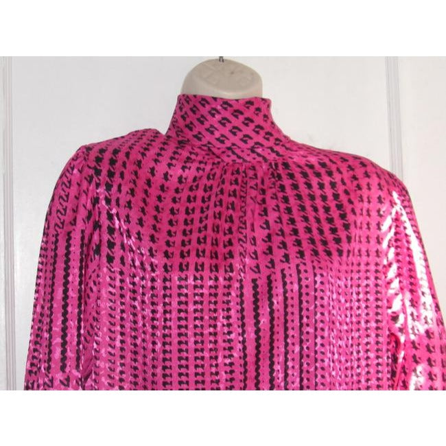 Pink And Black Hounds-Tooth Print Silky Polyester With Tie Neck Vintage Secretary Top