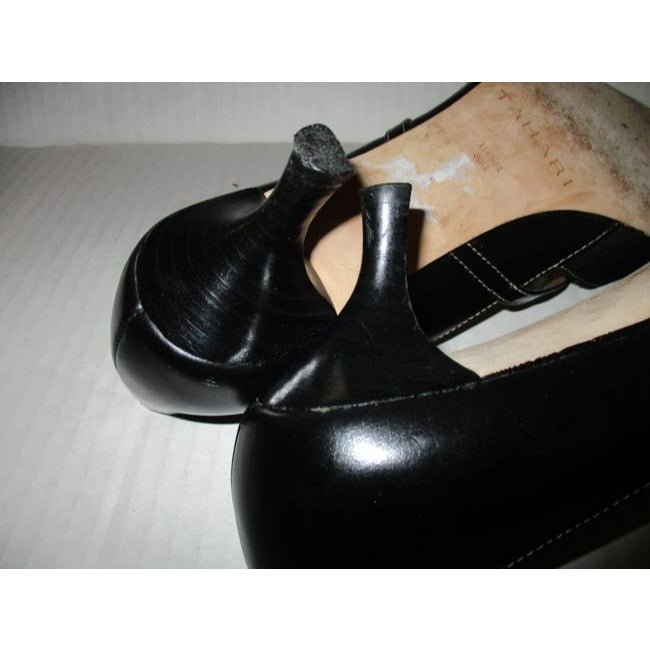 Tahari Black Noel Pointed Toe Slingback Kitten Pumps Size Us