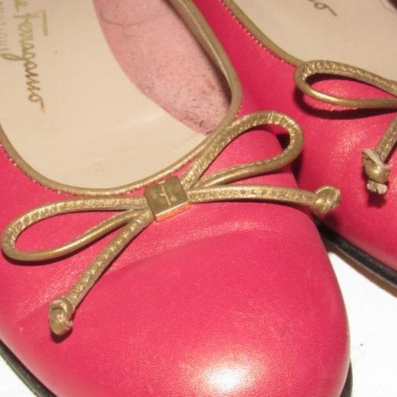 Salvatore Ferragamo Pink Leather Vintage Ballet Flats With Metallic Taupe Trim And Bows