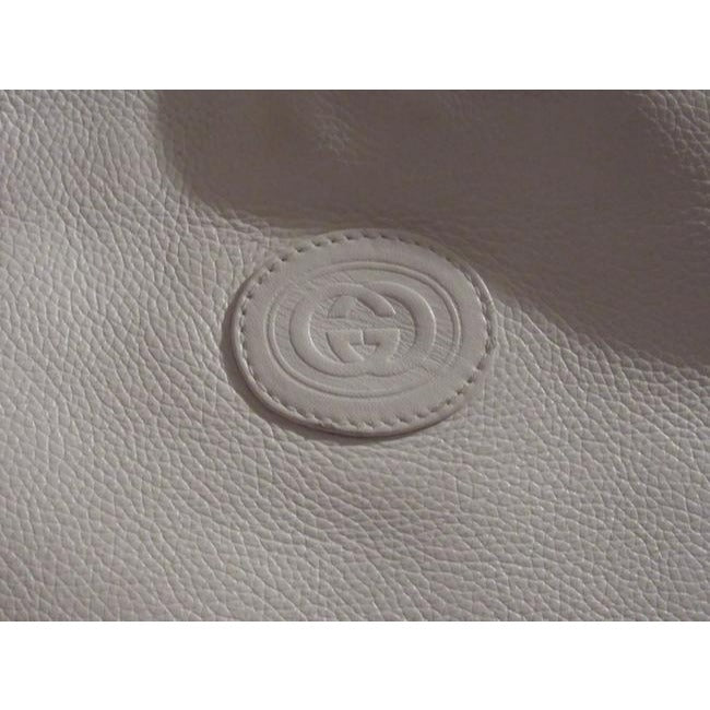 Gucci Vintage White Textured Leather Cross Body Bag